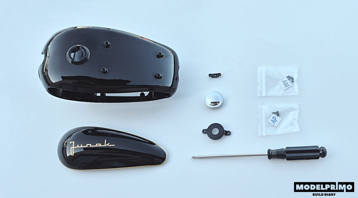 junak-relacja-1 junak m10 hachette - modelprimo.com